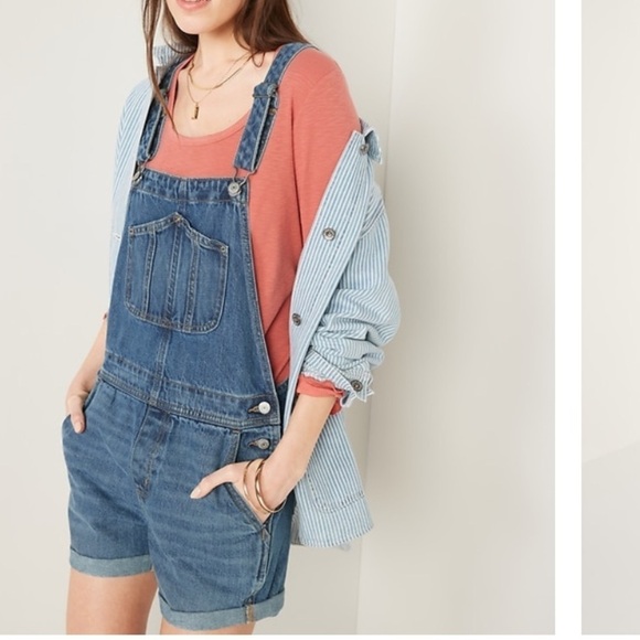 Old Navy Jean Short Overalls - Picture 2 of 7
